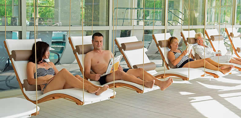 https://www.altmuehltherme.de/wp-content/uploads/Thermalbad_RuH_01.jpg